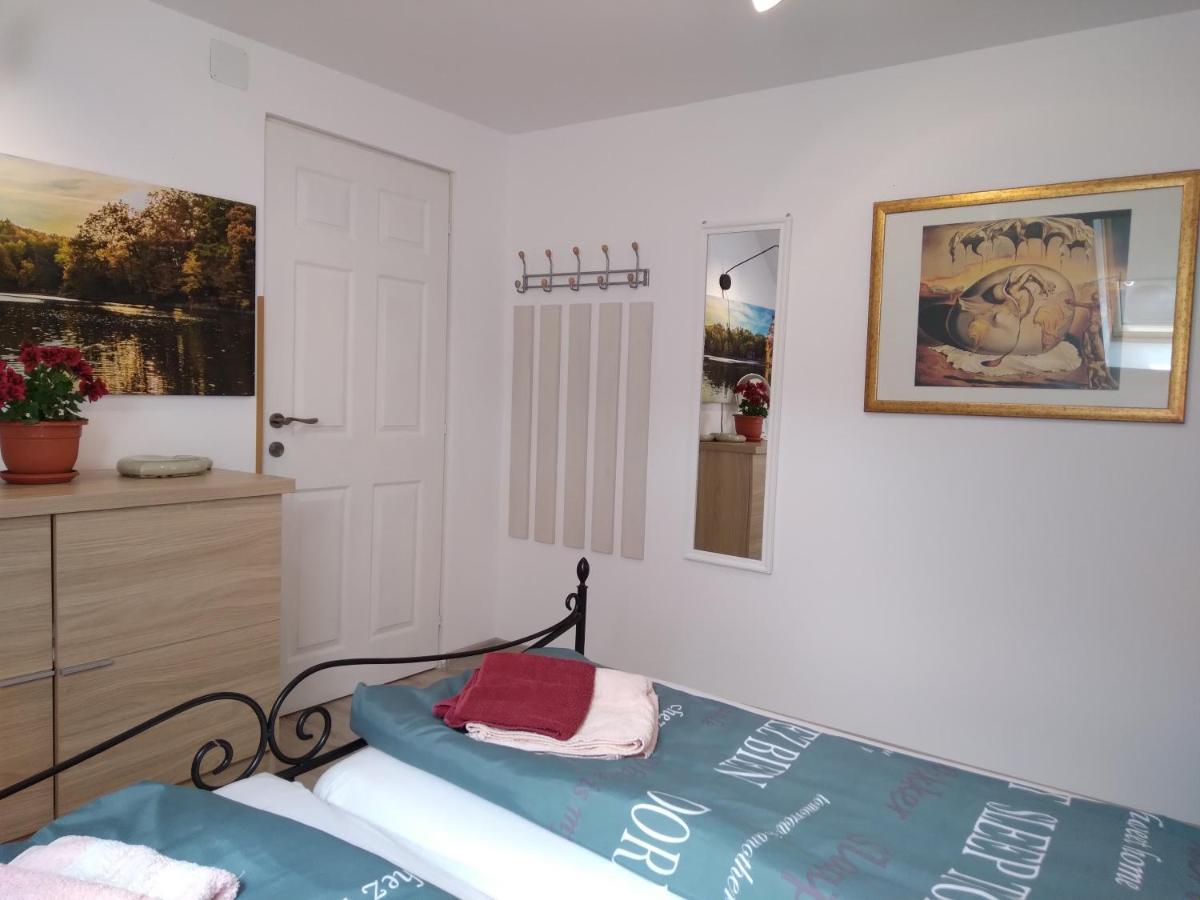 Raza Soarelui Apartament De Lux Szováta Kültér fotó