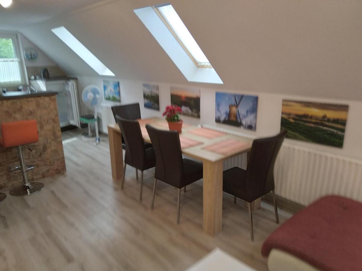 Raza Soarelui Apartament De Lux Szováta Kültér fotó